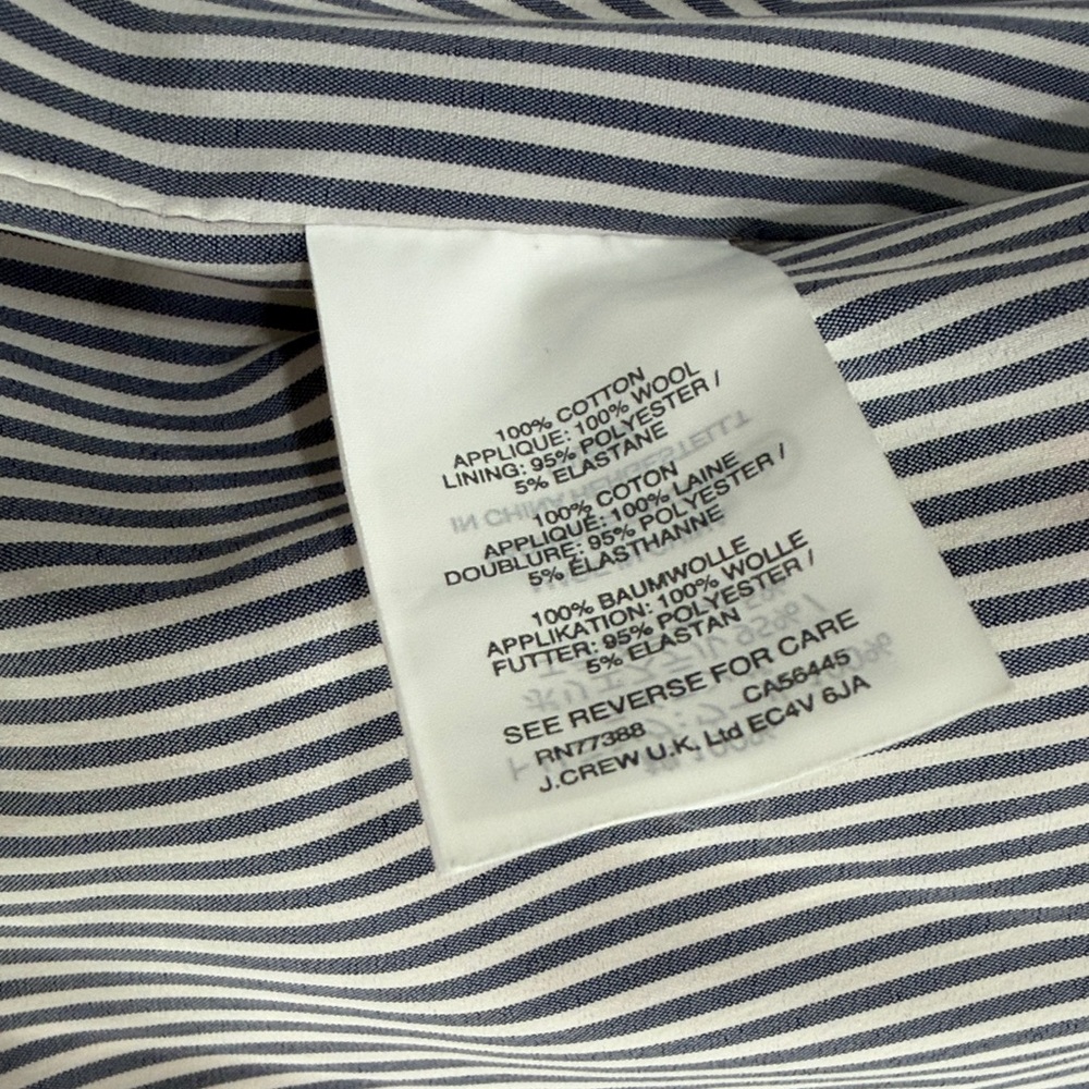 J crew Stylish Cream jacket with Red Accents - Picture 3 of 3
